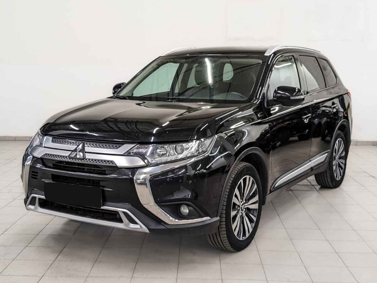 Mitsubishi Outlander, 2020