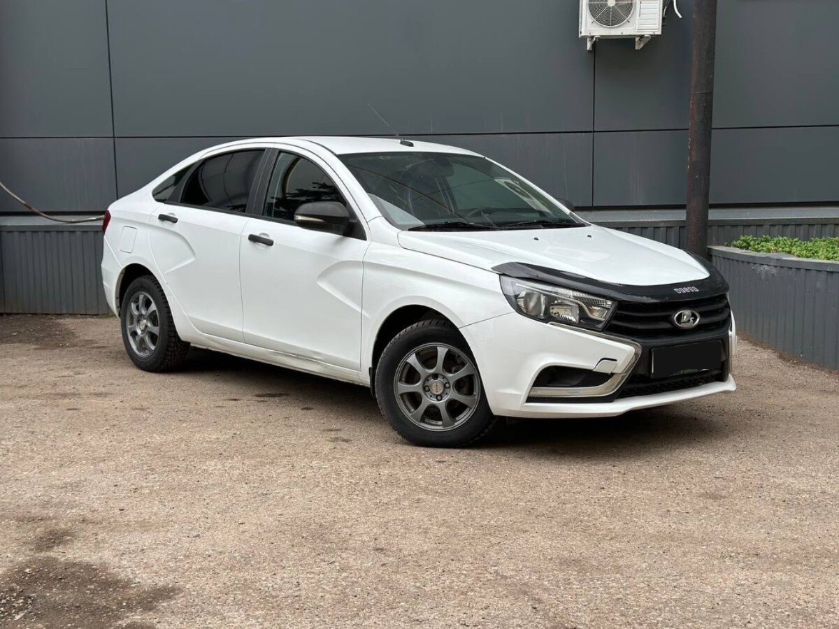 Lada (ВАЗ) Vesta, 2017