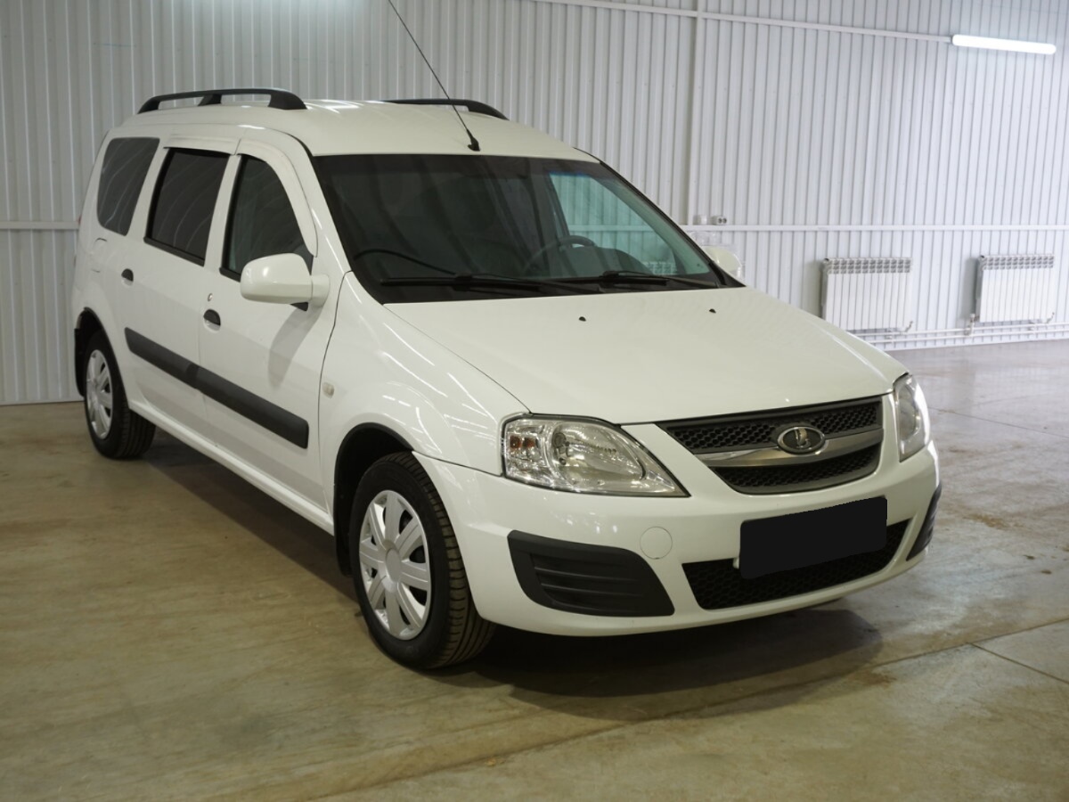 Lada (ВАЗ) Largus, 2017