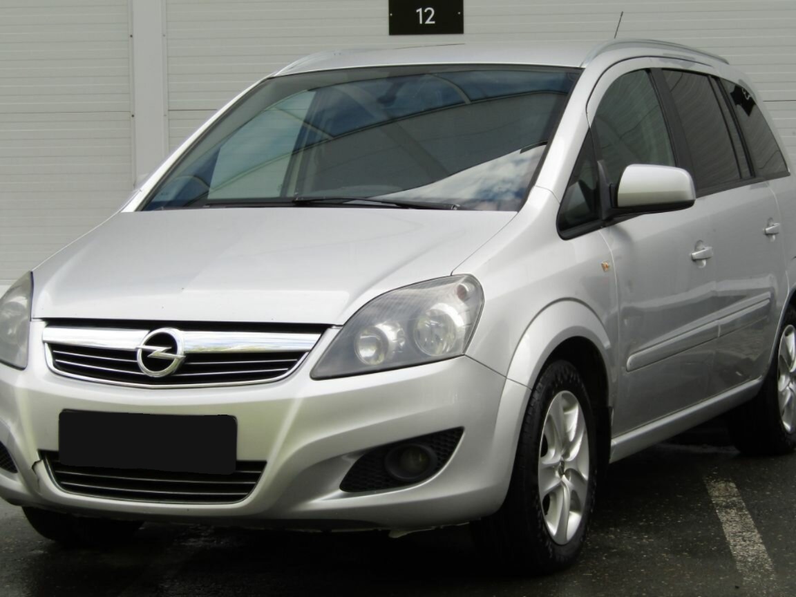 Opel Zafira, 2013
