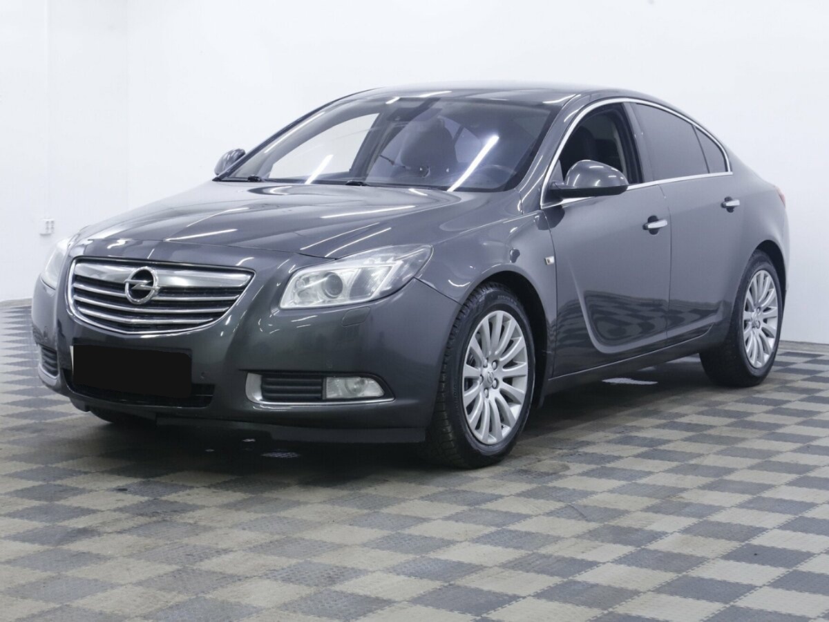 Opel Insignia, 2011