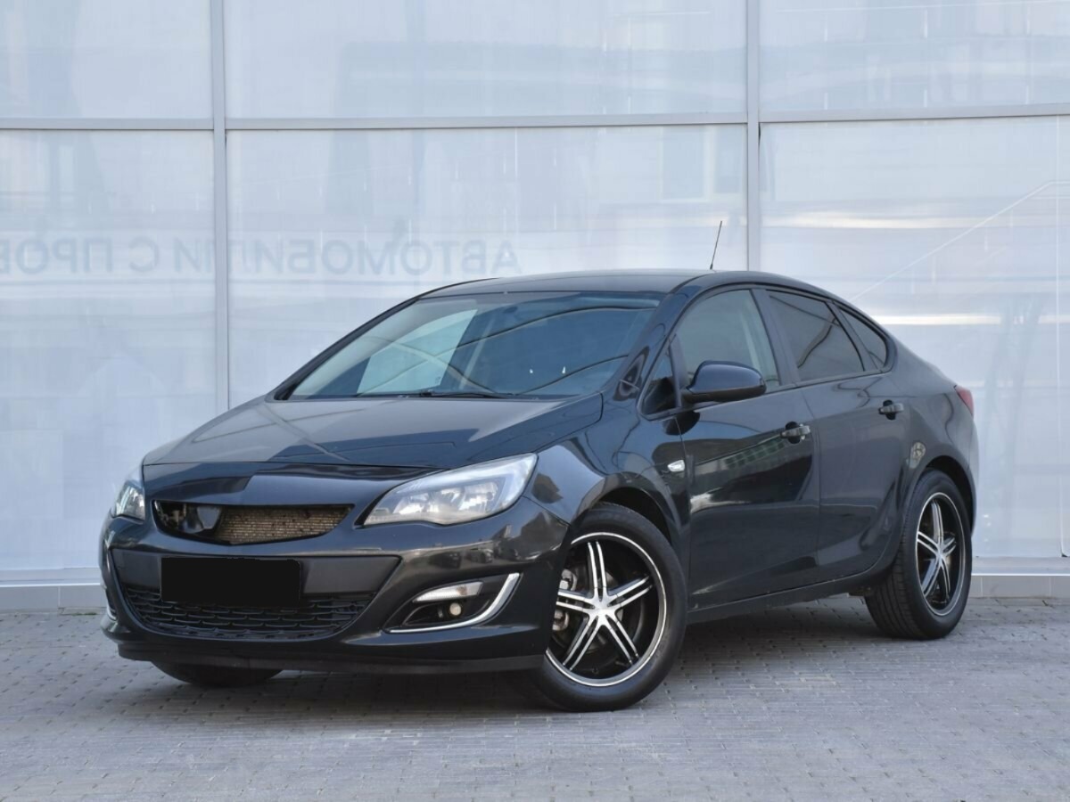 Opel Astra, 2012