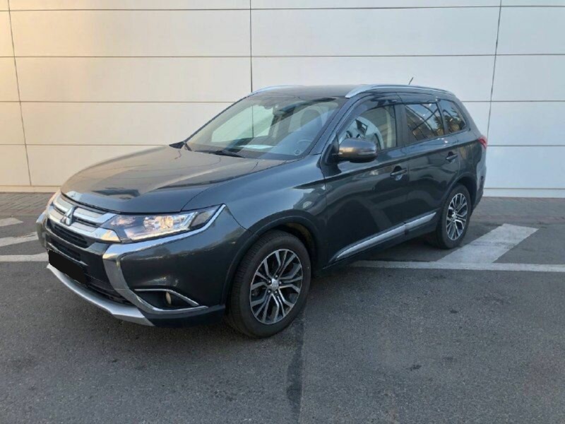 Mitsubishi Outlander, 2015