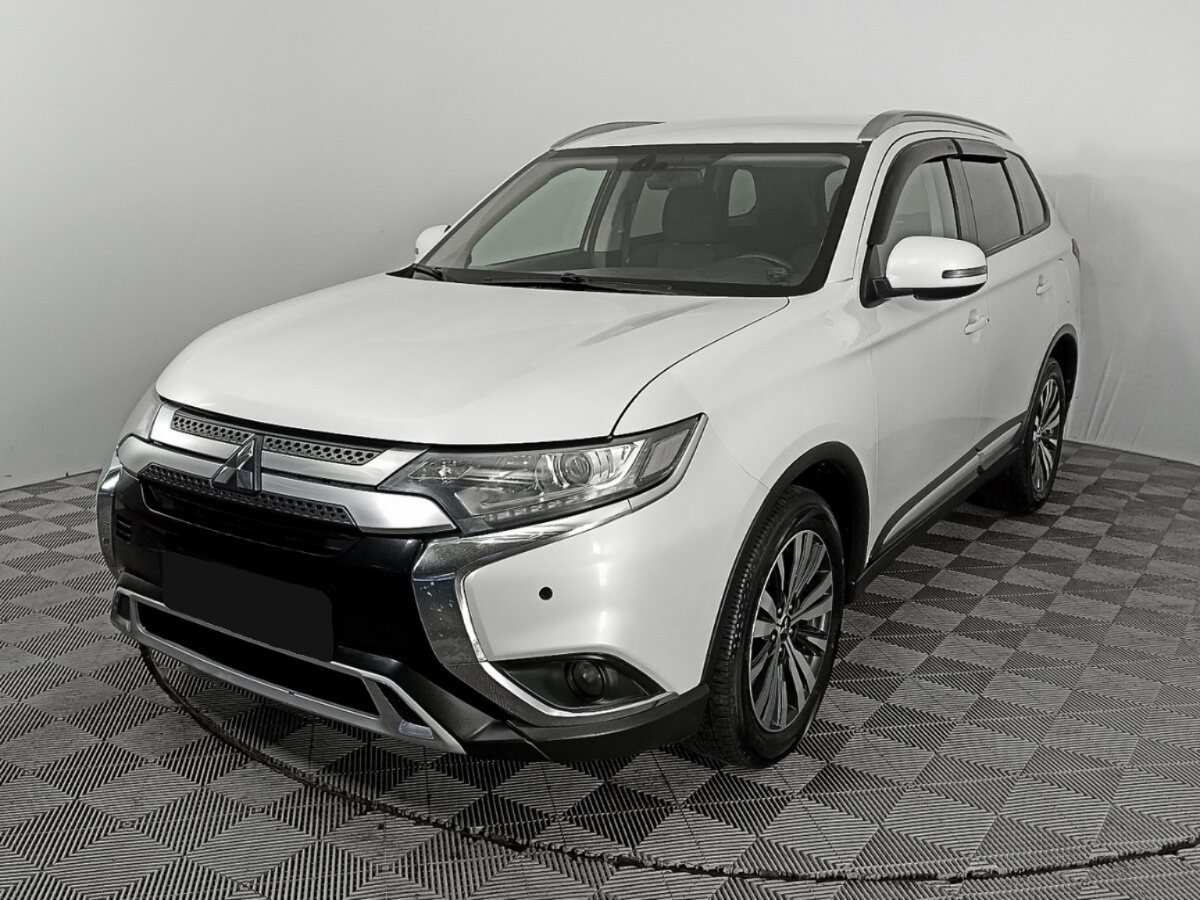Mitsubishi Outlander, 2019