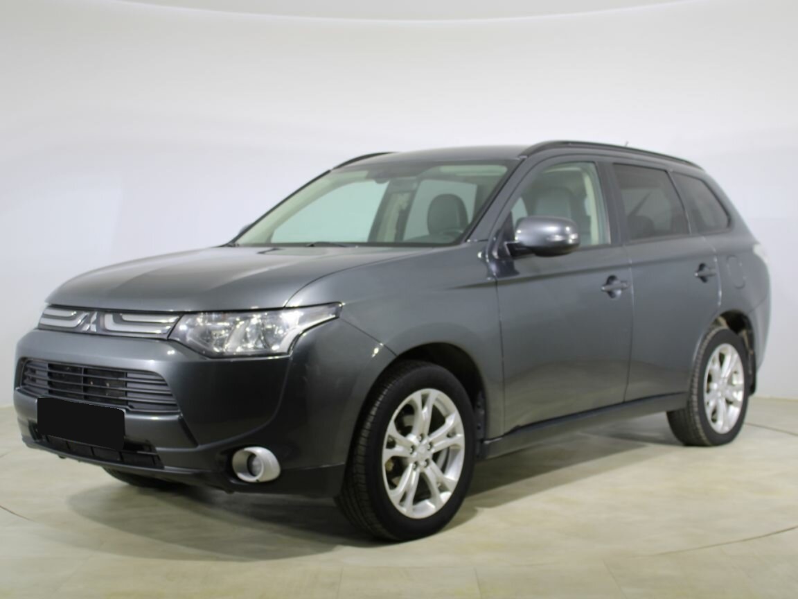 Mitsubishi Outlander, 2013