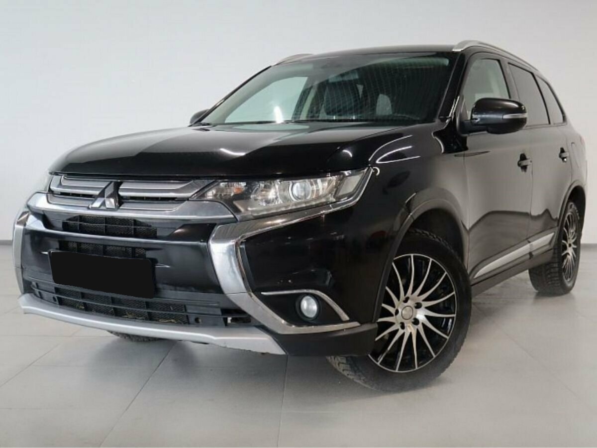 Mitsubishi Outlander, 2015