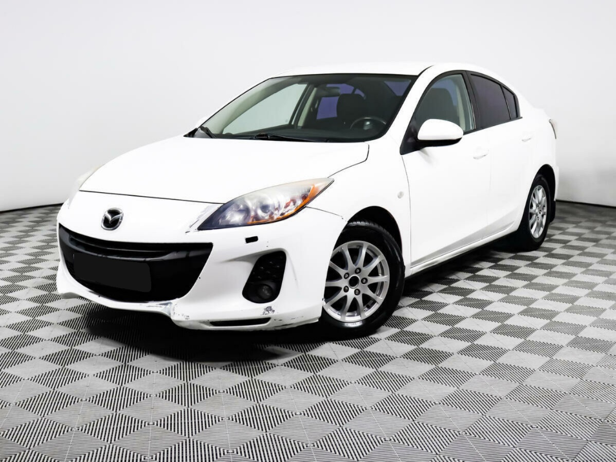 Mazda 3, 2012