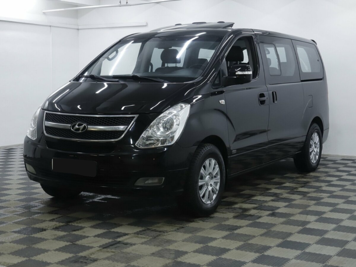 Hyundai Grand Starex, 2015