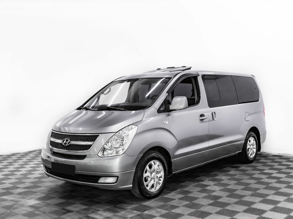 Hyundai Grand Starex, 2013