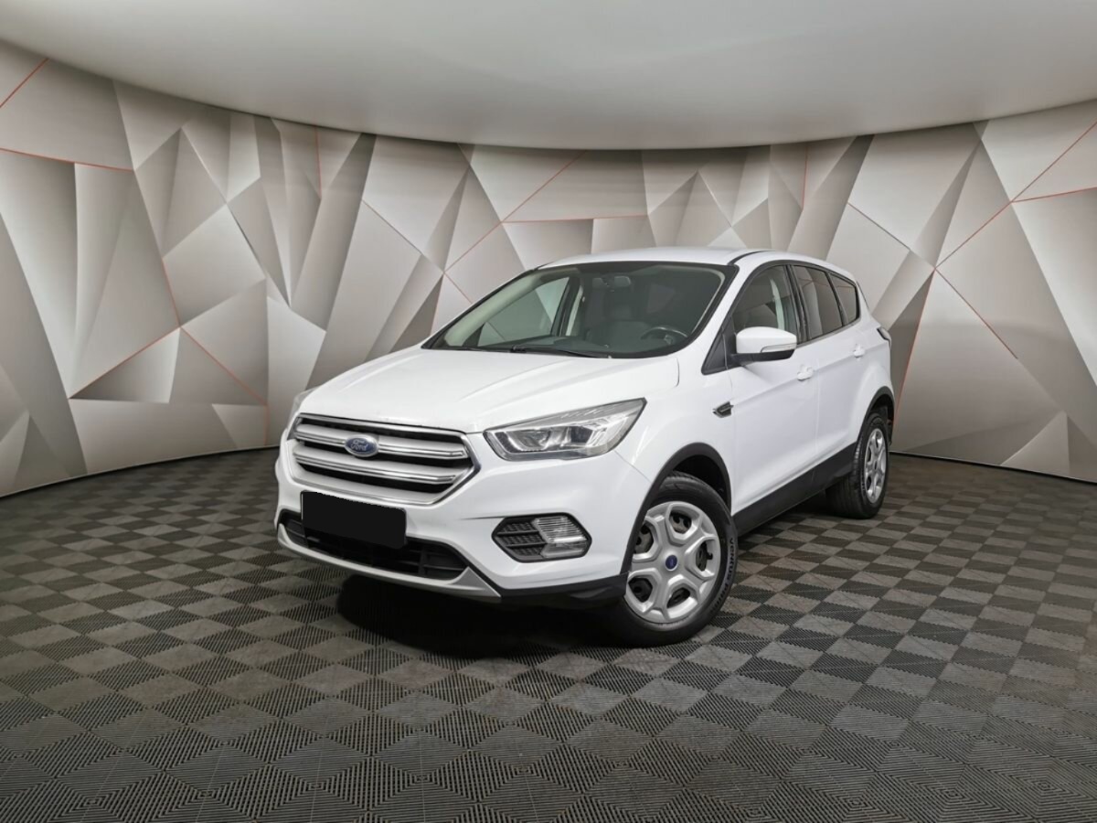 Ford Kuga, 2017