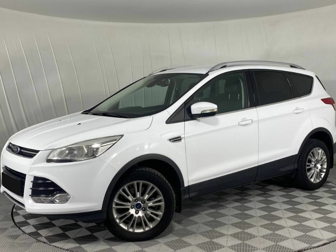 Ford Kuga, 2015