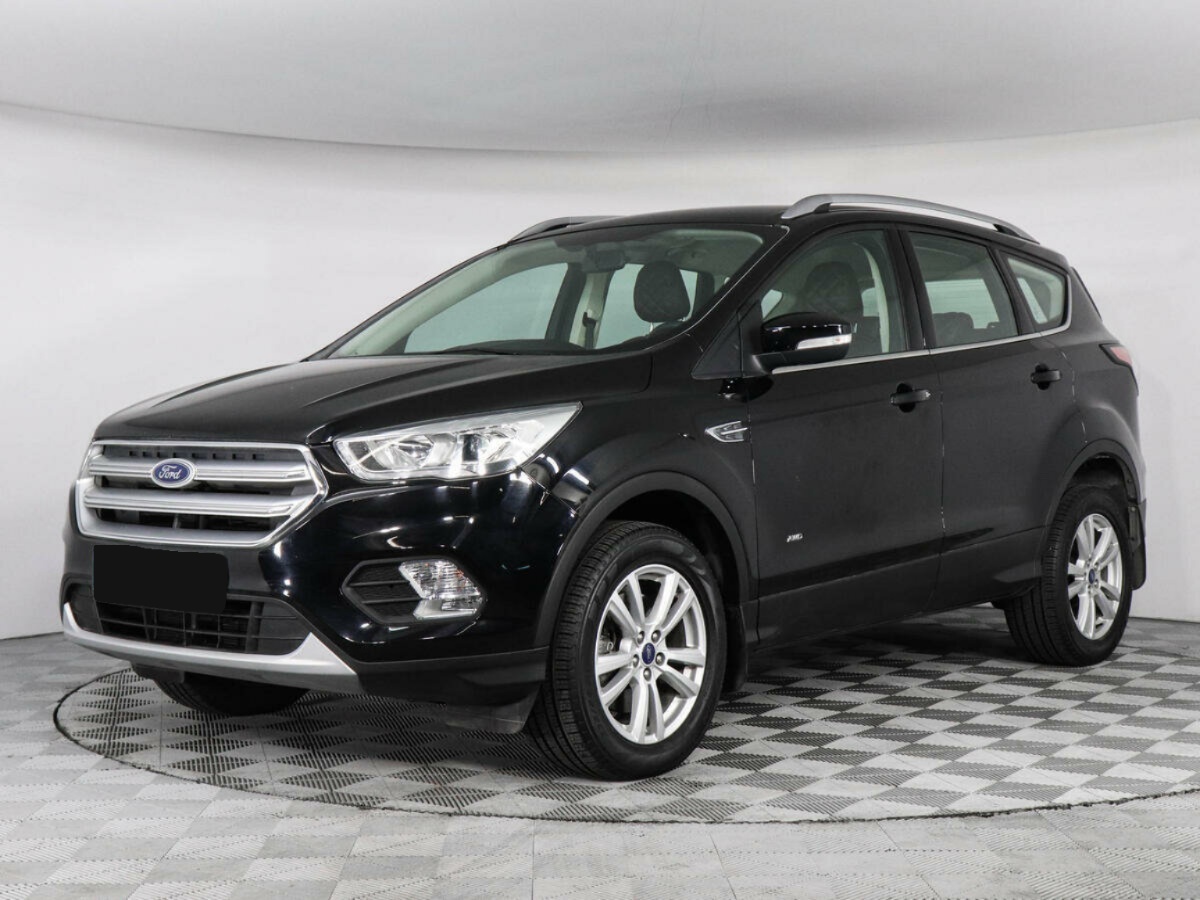 Ford Kuga, 2019