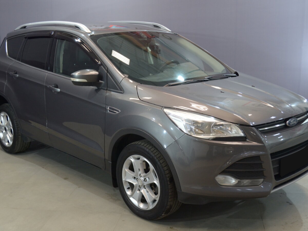 Ford Kuga, 2013