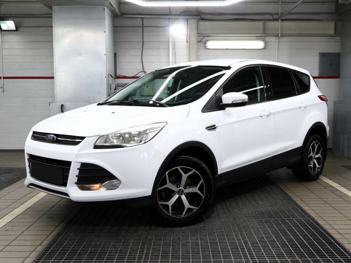 Ford Kuga, 2016
