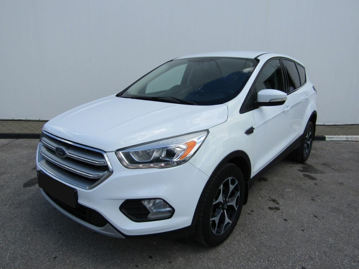 Ford Kuga, 2017