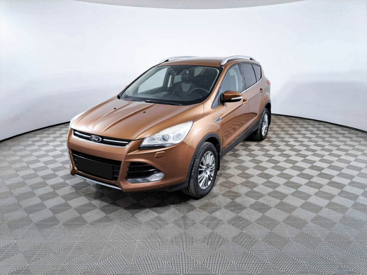 Ford Kuga, 2013