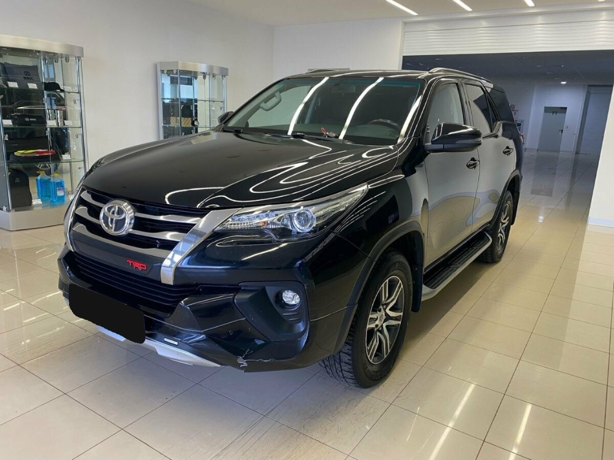 Toyota Fortuner, 2018