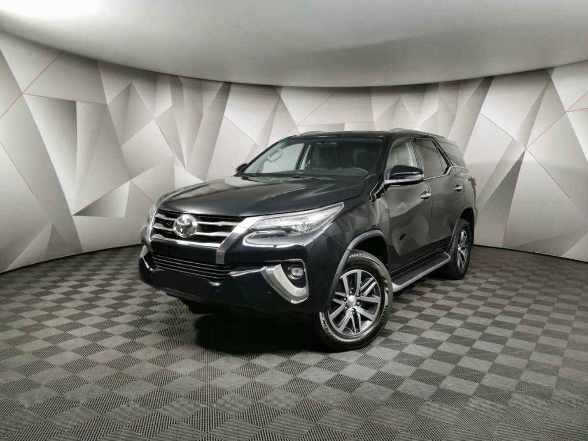 Toyota Fortuner, 2019
